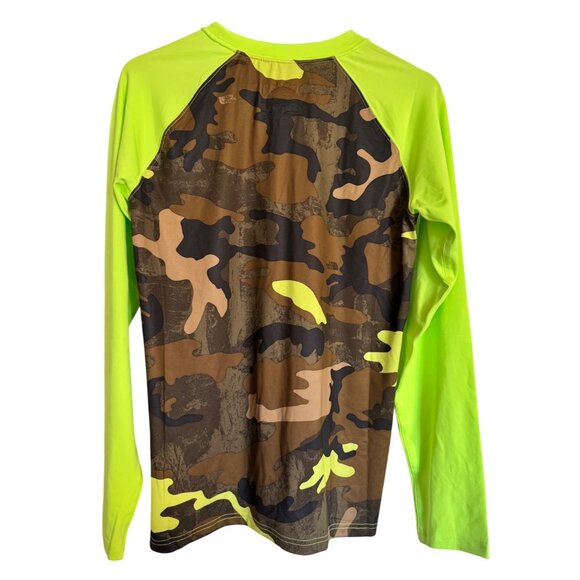 North Face Amphibious Camo Green Size XL UPF 40+  Boys 18/20 NWT $45 - Picture 2 of 6